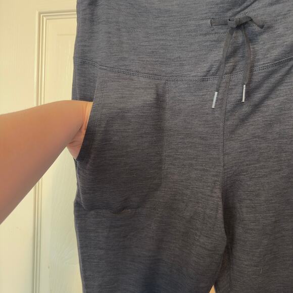 NWT Gaiam Om High Rise Porkchop Cuffed Leggings Size XL Drawstring Black Heather - Picture 5 of 11